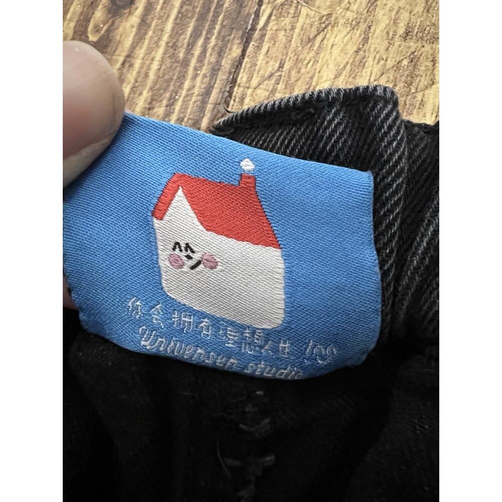 Universer Studio Black Jeans Women’s “heal The World” Dog Graphic Size Medium - Picture 9 of 11